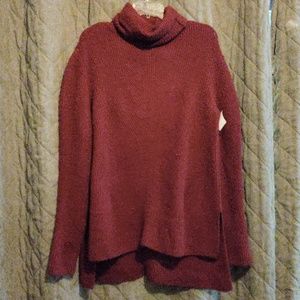 Sweet Romeo maroon turtleneck sweater size medium